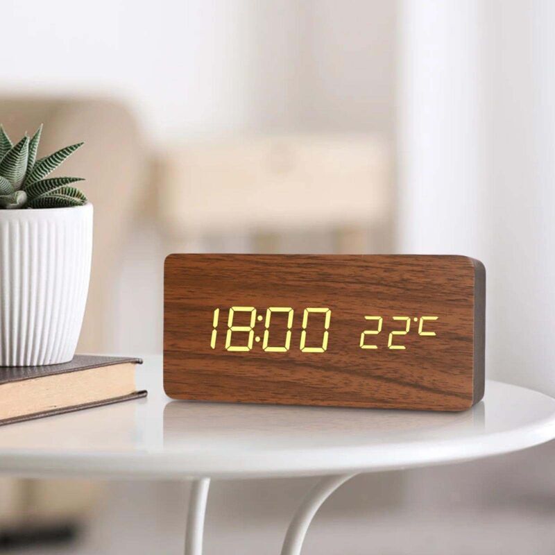 Image of Creative retro silent alarm clock, black&hellip;
