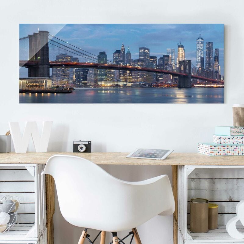 

Cuadro de cristal - Brooklyn Bridge Manhattan New York - Panorama Apaisado Dimensión LxA: 20cm x 55cm