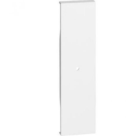 Cubierta de Bticino Living Now Forma para formar el socket conectado a la Blanca KW31