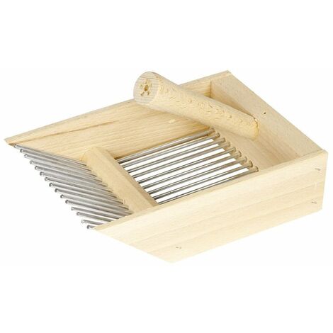 Cueille myrtilles en bois n°1 – Dimensions 190 x 132 x 48 mm – Conçu pour récolte délicate – Durabilité optimale – La Boissellerie Du Velay