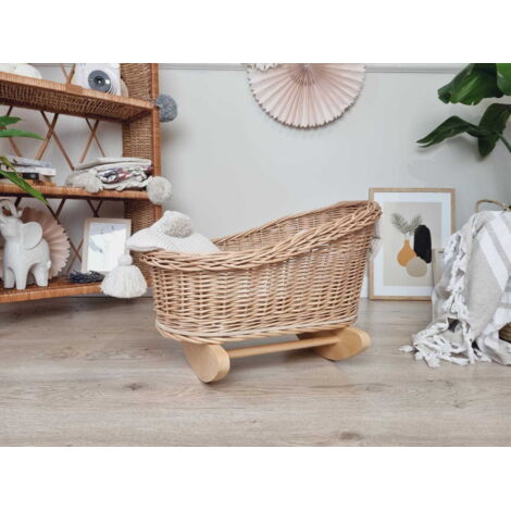 Cuna para muñecas de mimbre natural con ropa de cama - madera