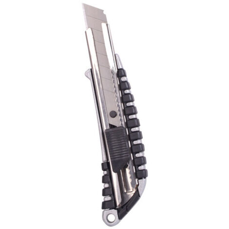 Cuter 18mm Preciso Plata y negro Retractil Inoxidable Antideslizante Ergonomico