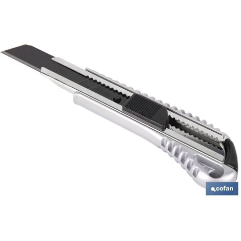 Cúter profesional de aluminio con sistema de bloqueo automático (incluye hoja de acero SK2 de 18mm)