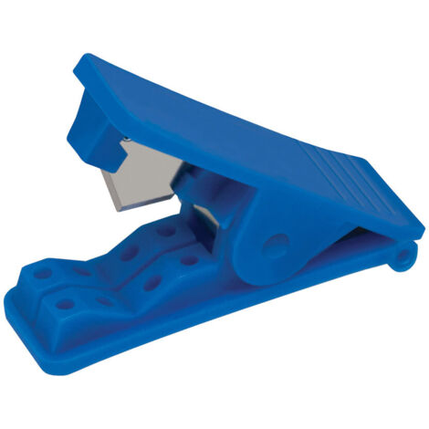 CUTTER PARA TUBO DE GOTEO AQUA CONTROL