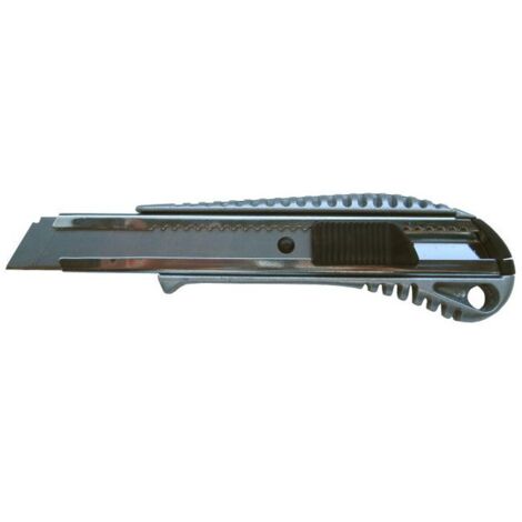 Cutter universale 18 mm.