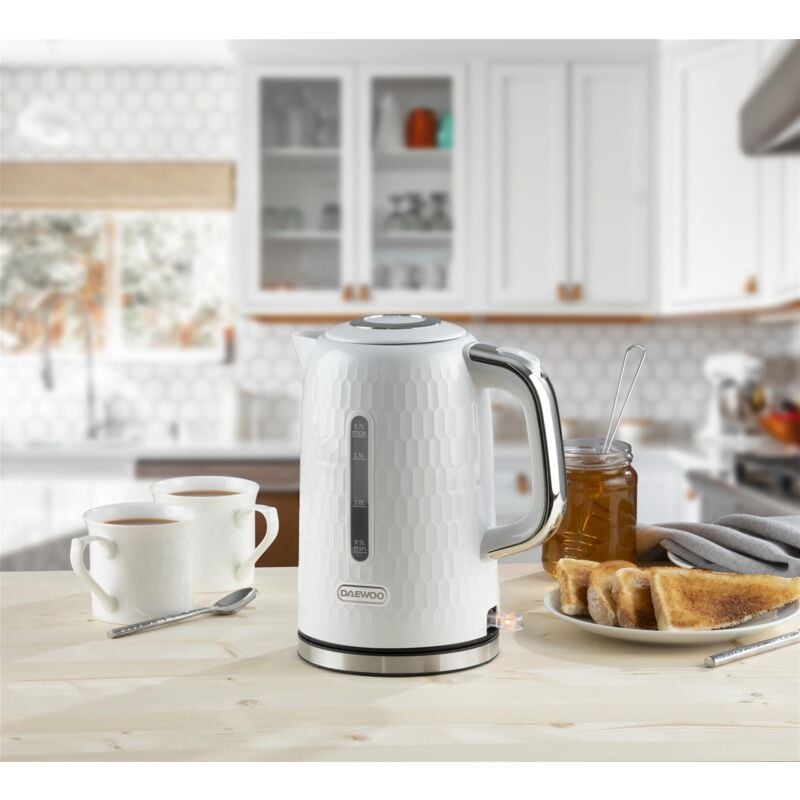 Daewoo - White 1.7L Honeycomb Kettle