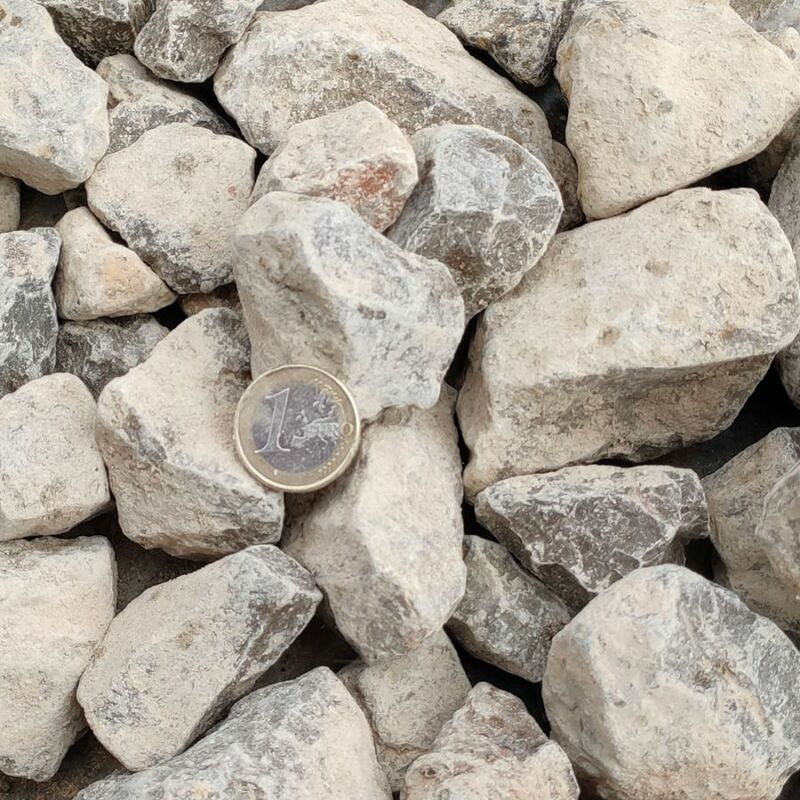 De plus ou moins 1 tonne Pierre calcaire 20/40 mm - Origine : France - Gris / ocre