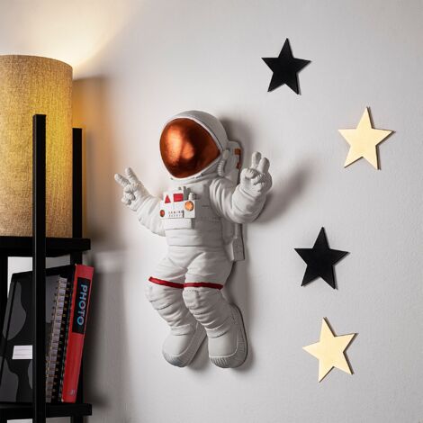 Decoración de pared con el símbolo de la paz de astronauta, 35 x 47 cm, para dormitorio juvenil o espacio creativo.