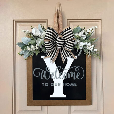 Decoración de puerta con letras de nombre y guirnalda artificial – estilo rústico de madera multicolor