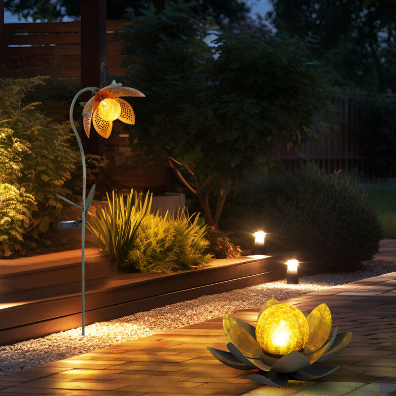 Image of Decorazione solare led Fiore di loto con punta da terra Lampada da giardino Luce esterna Lampada solare Fiore, Metallo multicolore, Sfera effetto