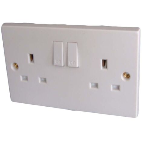 Dencon 2-Gang 13A Switched Socket in White Plastic