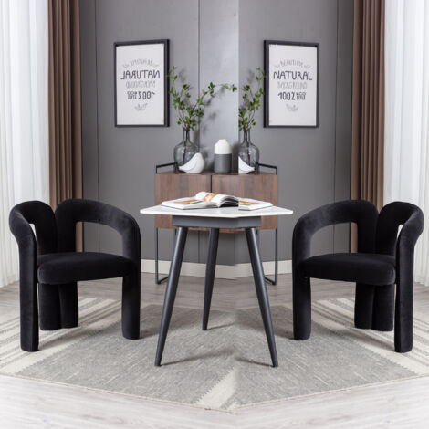 Des chaises de style moderne pour les salles à manger. Des chaises décoratives avec coussin… Chaises pour la salle à manger. Des chaises d’appoint pour le salon et la cuisine. Deux chaises par paire.