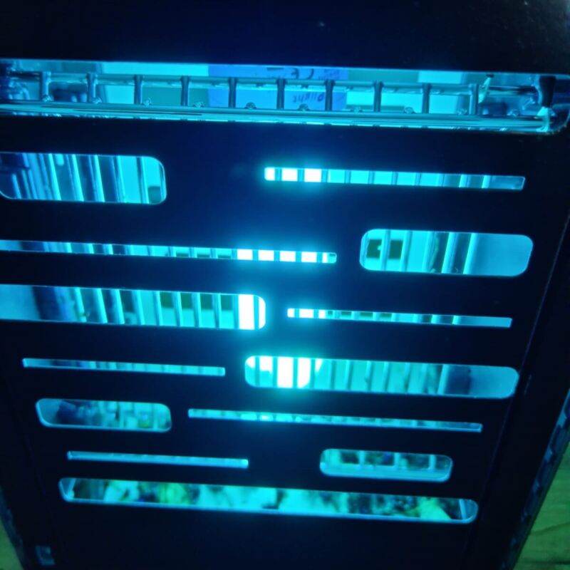 Poulailler Direct - Désinsectiseur Électrique Intérieur Extérieur Iboo Anti Moustiques Et Anti Mouches - Blanc