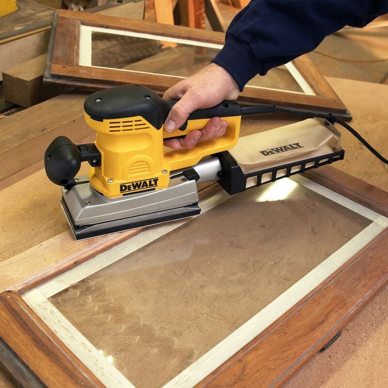 

Dewalt DT8591-QZ 1/3 hoja perforada- 8 hoyos paralelos GR80