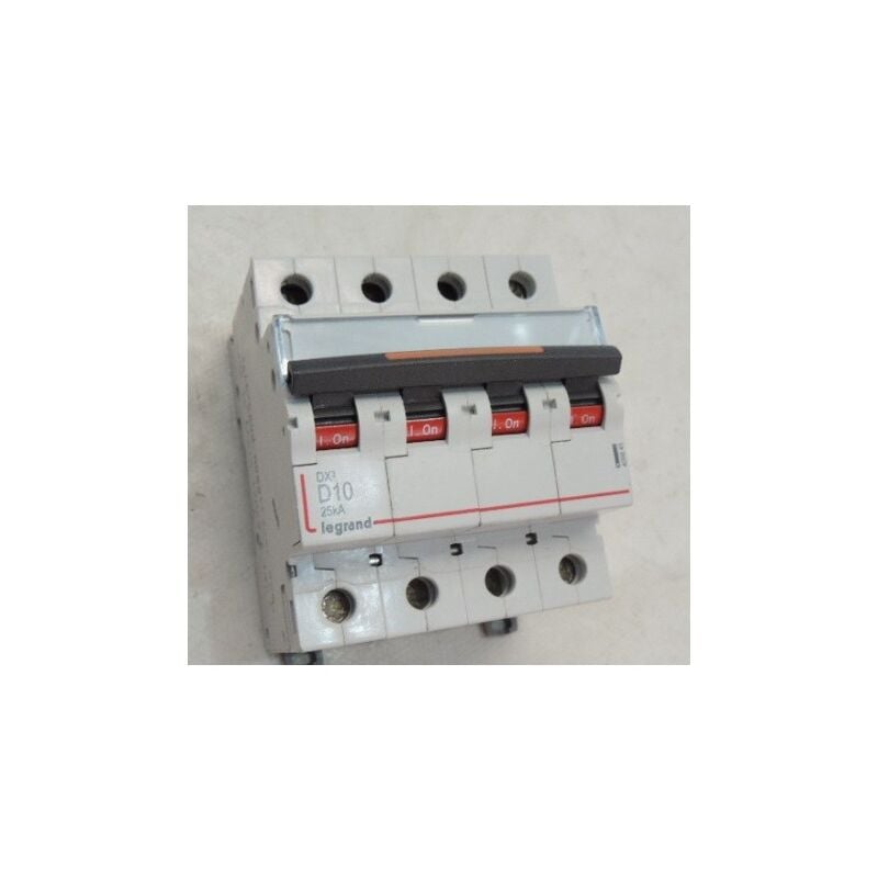 Disjoncteur 10A 4P courbe d 25kA 400V borne vis/vis 4 modules DX3 Legrand 409845