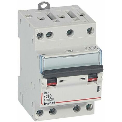 disjoncteur 10a 10ka courbe c tétrapolaire legrand dx3 vis / vis - 3 modules