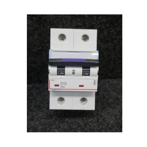 Disjoncteur 10A 2P courbe D 3 modules 50kA 230-400V arrivée haute et départ bas à vis DX³ LEGRAND