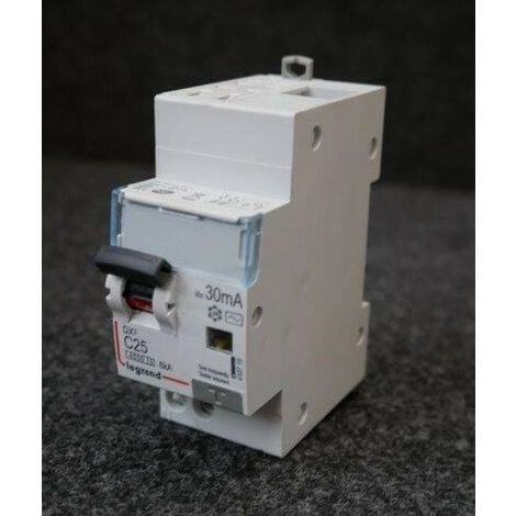 Disjoncteur Télérupteur LEGRAND CX3 Standard 1P 16A 250V Avec Bornes  Automatique - 412420 : : Bricolage