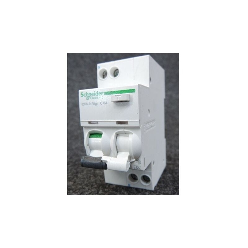 Disjoncteur différentiel 6A 1P+N courbe c 6kA protection 300mA type a si Acti 9 iDPN n Vigi schneider A9D43606