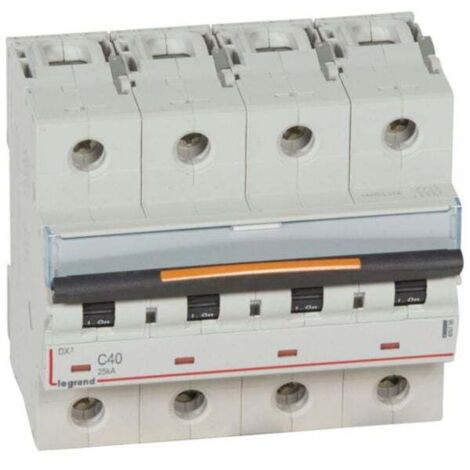 Disjoncteur DX³ 25kA arrivée haute et départ bas à vis 4P 400V - 40A - courbe C - 6 modules - LEGRAND