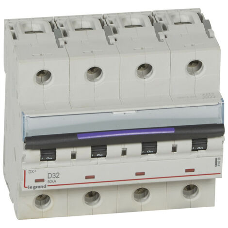 Disjoncteur DX 50kA arrivée haute et départ bas à vis 4P 400V 32A courbe D 6 modules (410229)