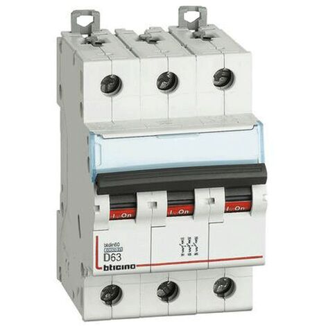 Disjoncteur magnétothermique Bticino 63A 3 Pôles 6KA Courbe D 3 Modules FN83D63
