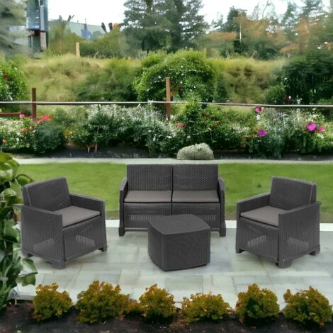 Dmora - Conjunto de salón de exterior Peschici, Conjunto de jardín con 2 sillones, 1 sofá y 1 mesa contenedor, Efecto Rattan con cojines, 100% Made in Italy, Antracita, con embalaje reforzado