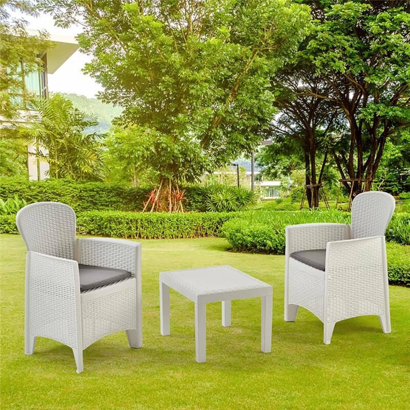 Indoor- und Outdoor-Lounge bestehend aus: 2 Sesseln und 1 Couchtisch, mit 2 Kissen, Made in Italy, weiße Farbe - Dmora