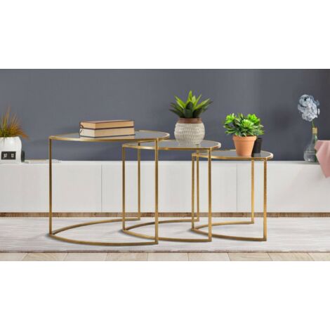 Dmora - Mesa de café Laetitia, Mesa de centro baja, Revistero para sofá, Estante de la sala de estar, 60x60 h50 cm, Oro