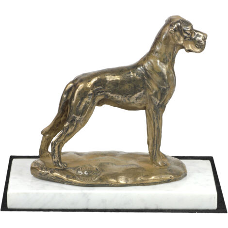 Dogue Allemand II - une statuette de chien, une figurine sur marbre blanc, un trophée pour une exposition canine par Art-Dog