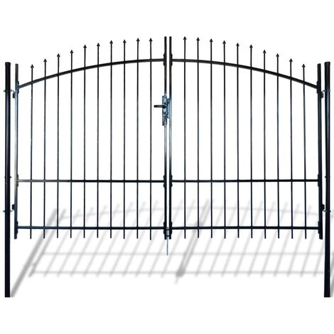 Double portail avec haut sous forme de lance 300 x 248 cm