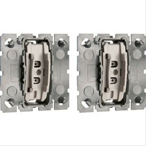 Double poussoir inverseur NO + NF - 6A Céliane Legrand 067031 x2