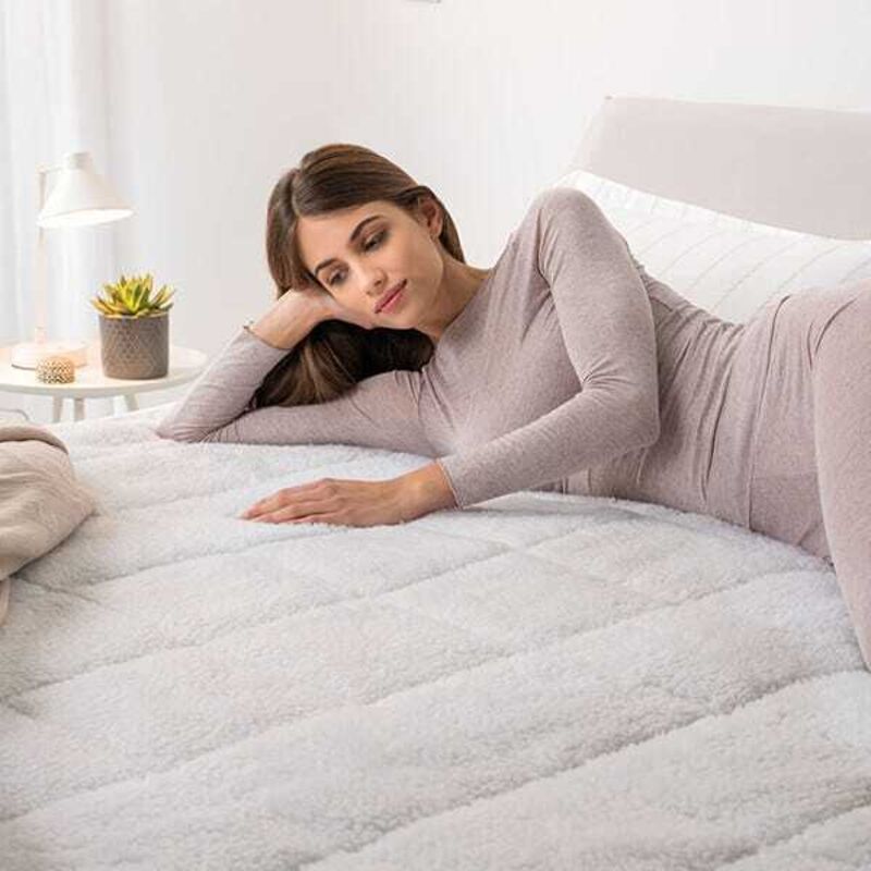 Dreamland - Hunker Down Scandi Sherpa Under Blanket Double