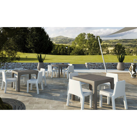 Drop  Bianco vaso di design da terra originale Plust per interno esterno giardino terrazza bar ristorante hotel casa in polietilene