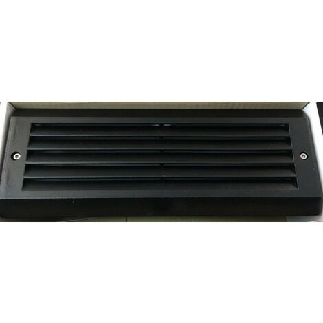 E8076 Incasso da esterno stagno Alogena IP65 NERO