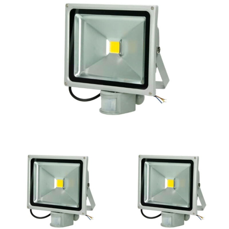 

2x Focos reflectores LED 30W - resistente al agua - 1518 lúmenes - 2800K Blanco cálido - Clase de protección IP65 - proyector de pared para exterior