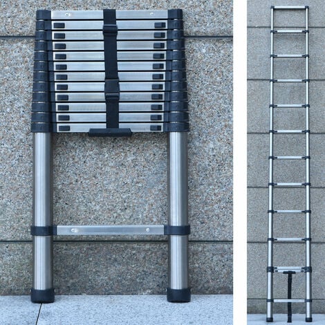 Echelle pour escalier permettant une multitude de possibilité d'ajustement  des pieds