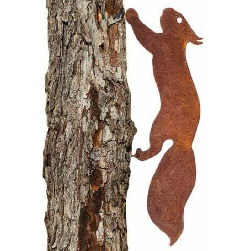 Écureuil en Métal Rouillé à Visser dans le Bois Rouille Silhouette Écureuil Décor Art Ornement Exquis Animal Sculpture Arbre Piquet Décoration pour