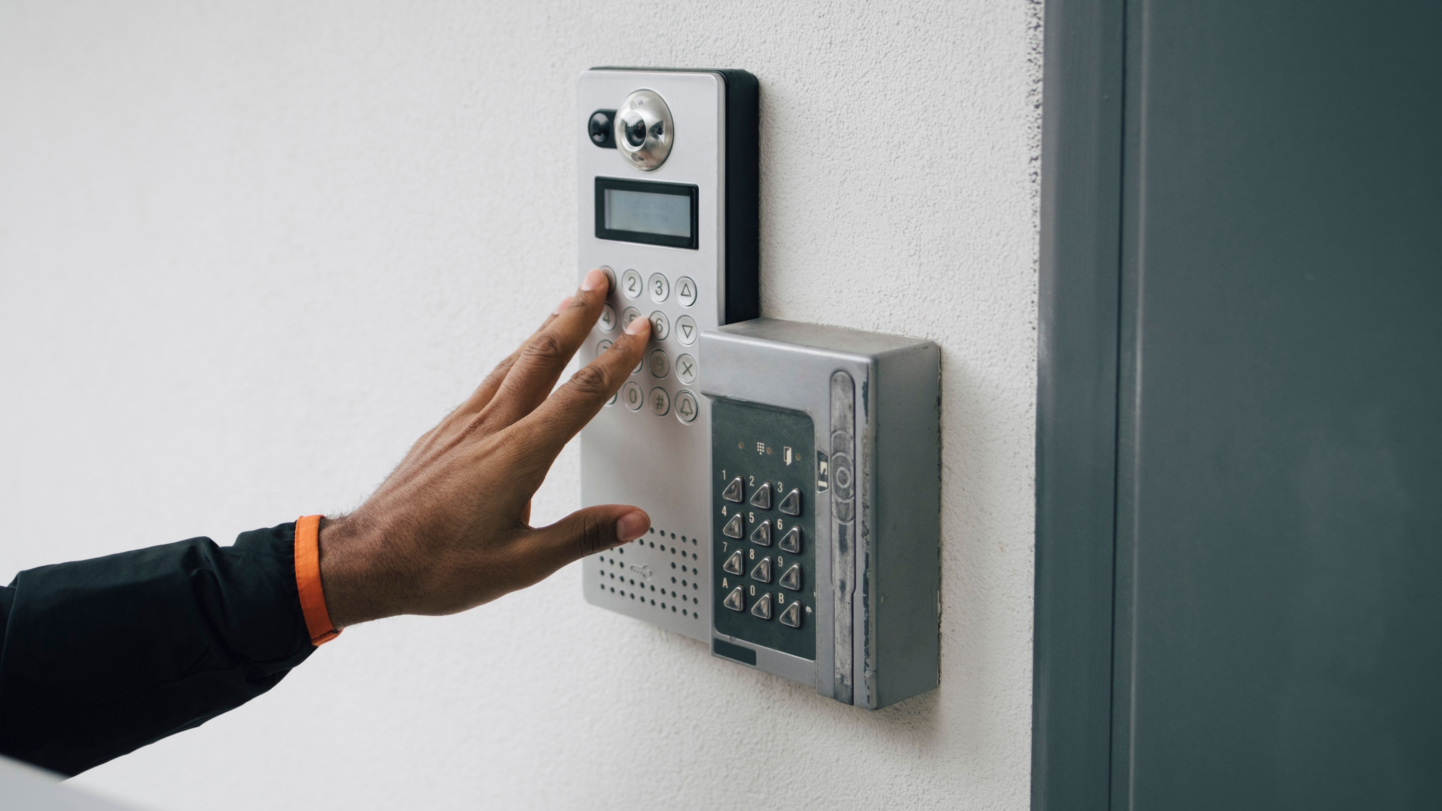 Comment choisir son interphone et sa sonnette de porte