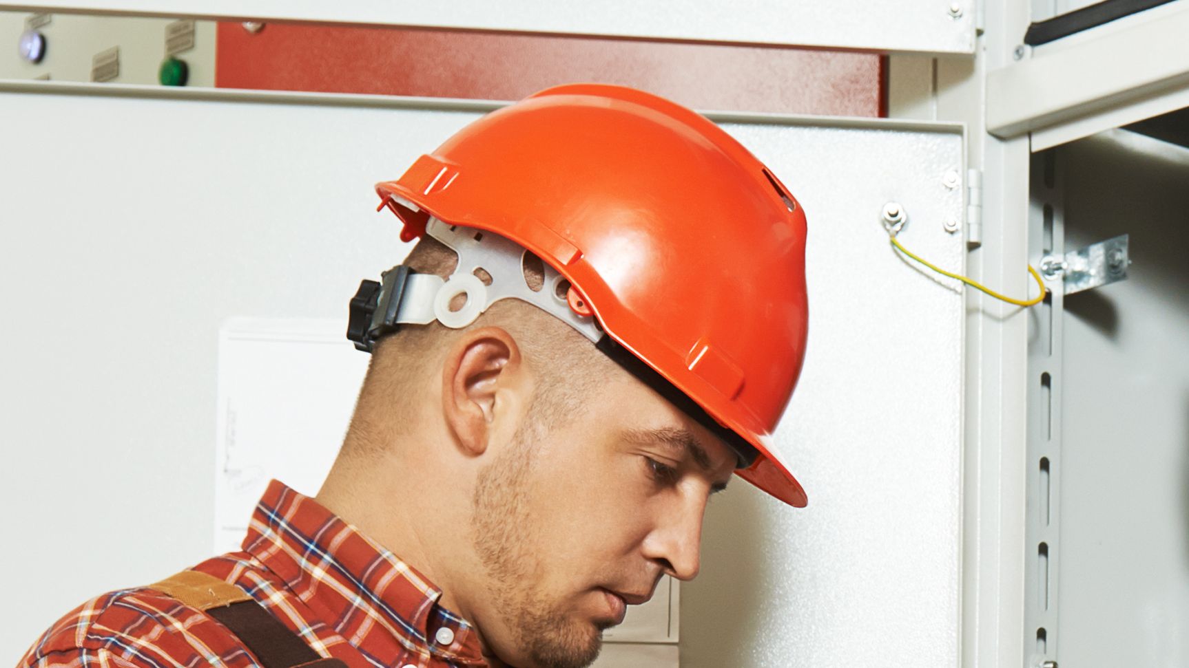 Cómo elegir un casco de seguridad