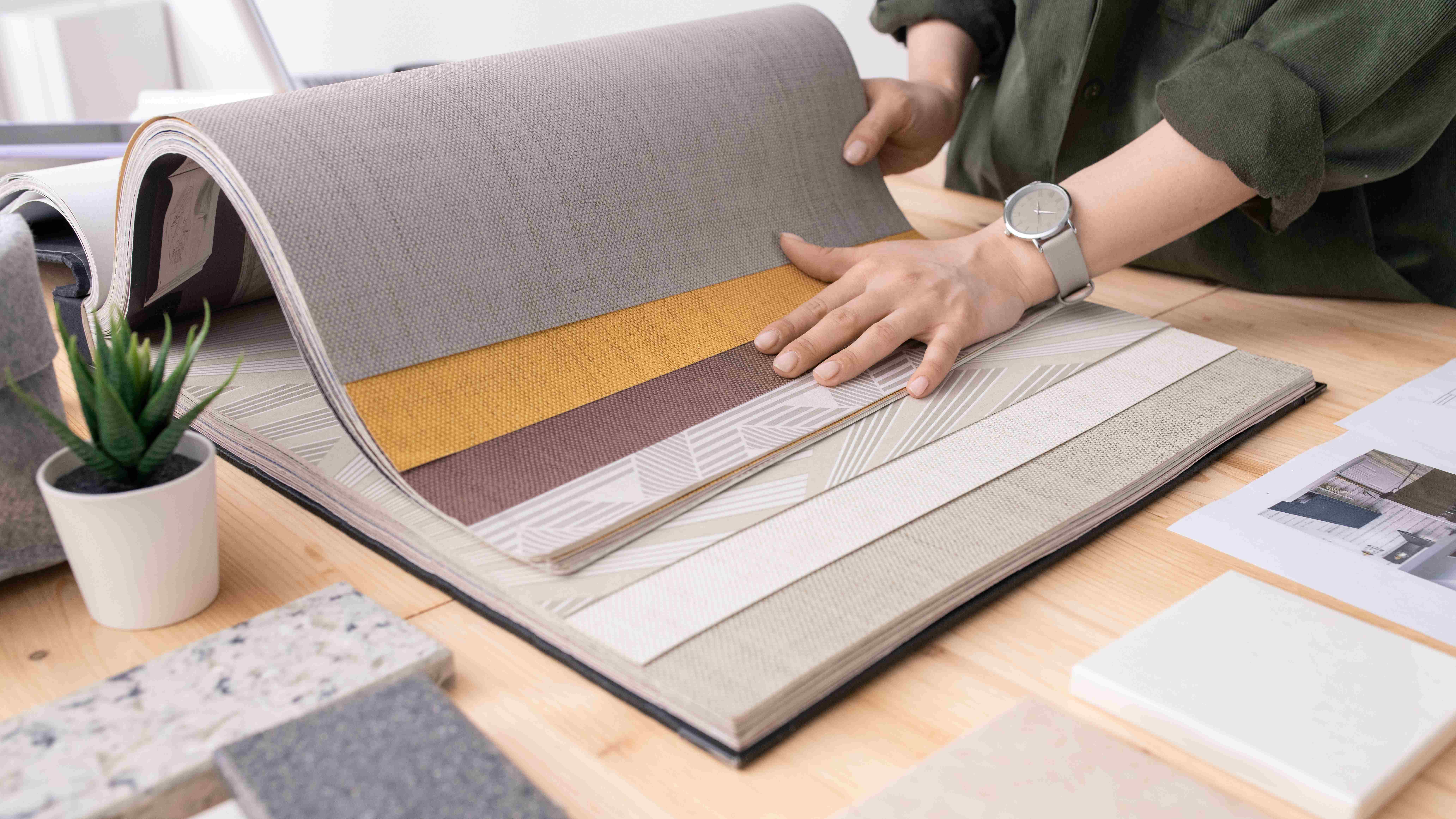Wallpaper strip buying guide