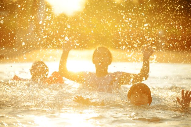 Come riscaldare una piscina