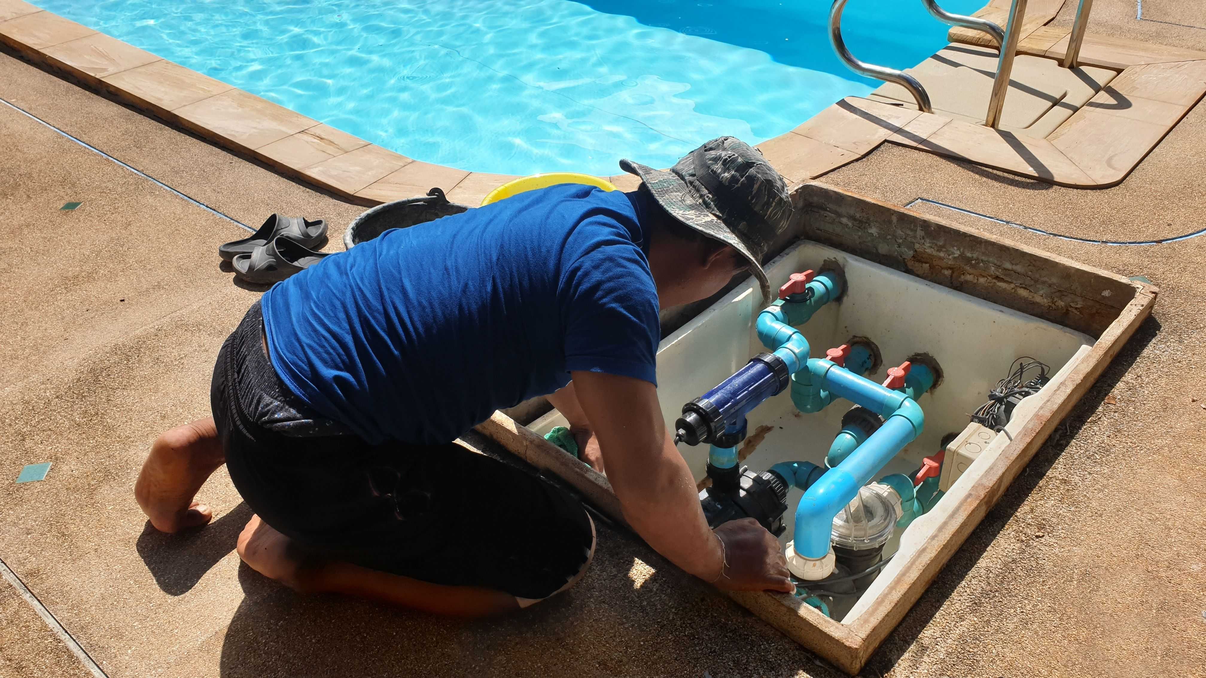 Cómo elegir la bomba de una piscina
