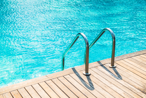Échelle de piscine : comment choisir