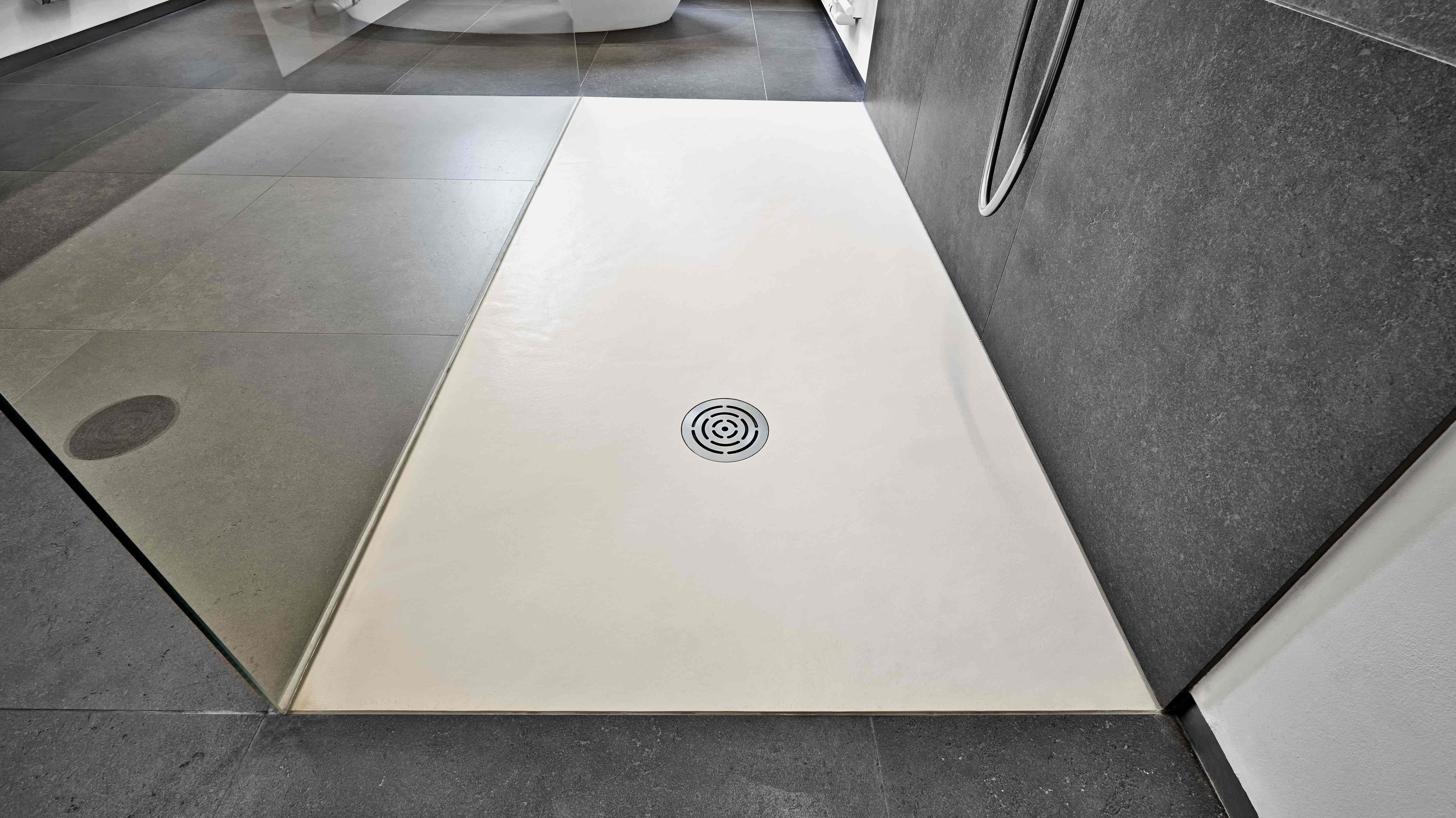 Doccia walk-in: con o senza piatto doccia
