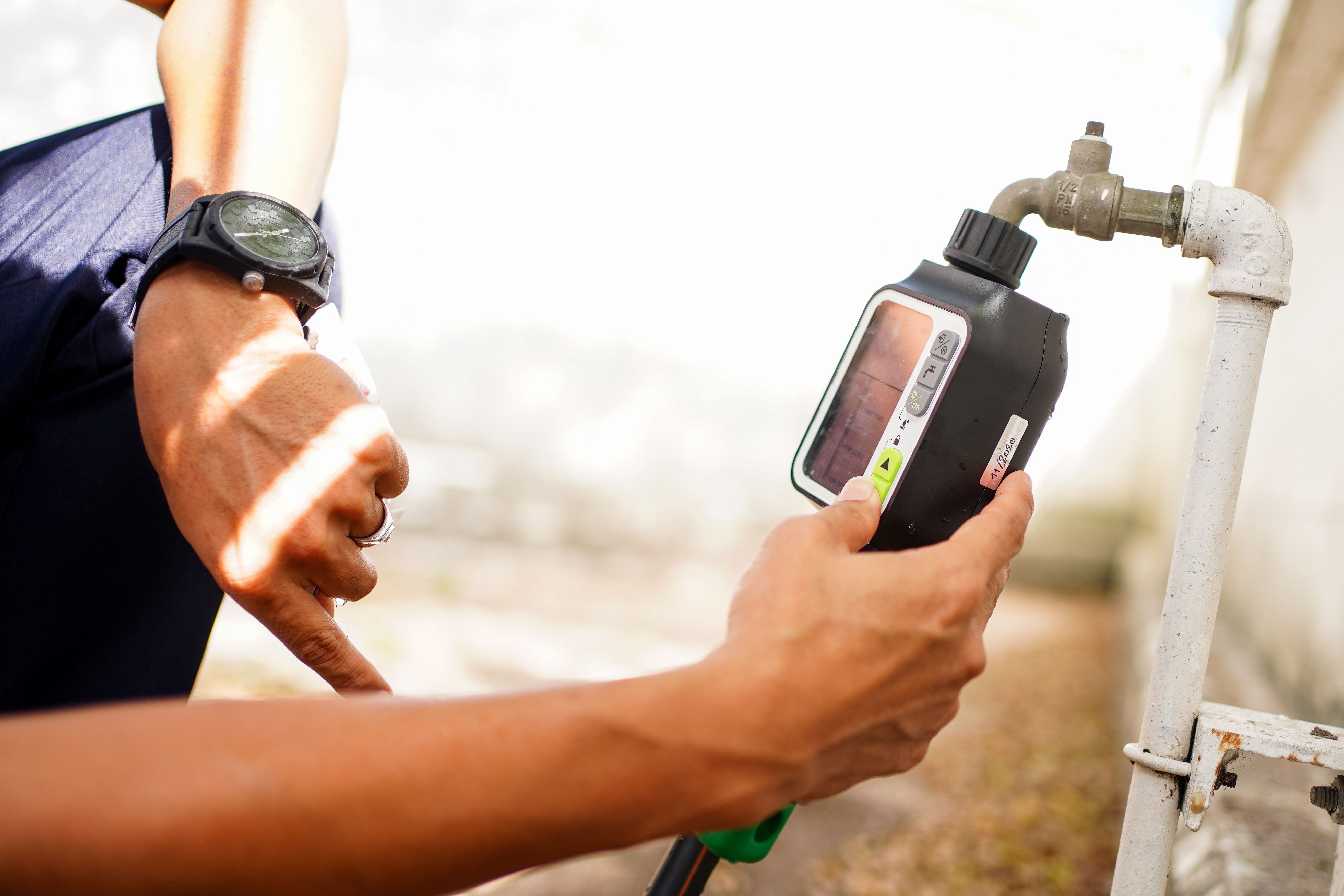 Watering controller and timer buying guide