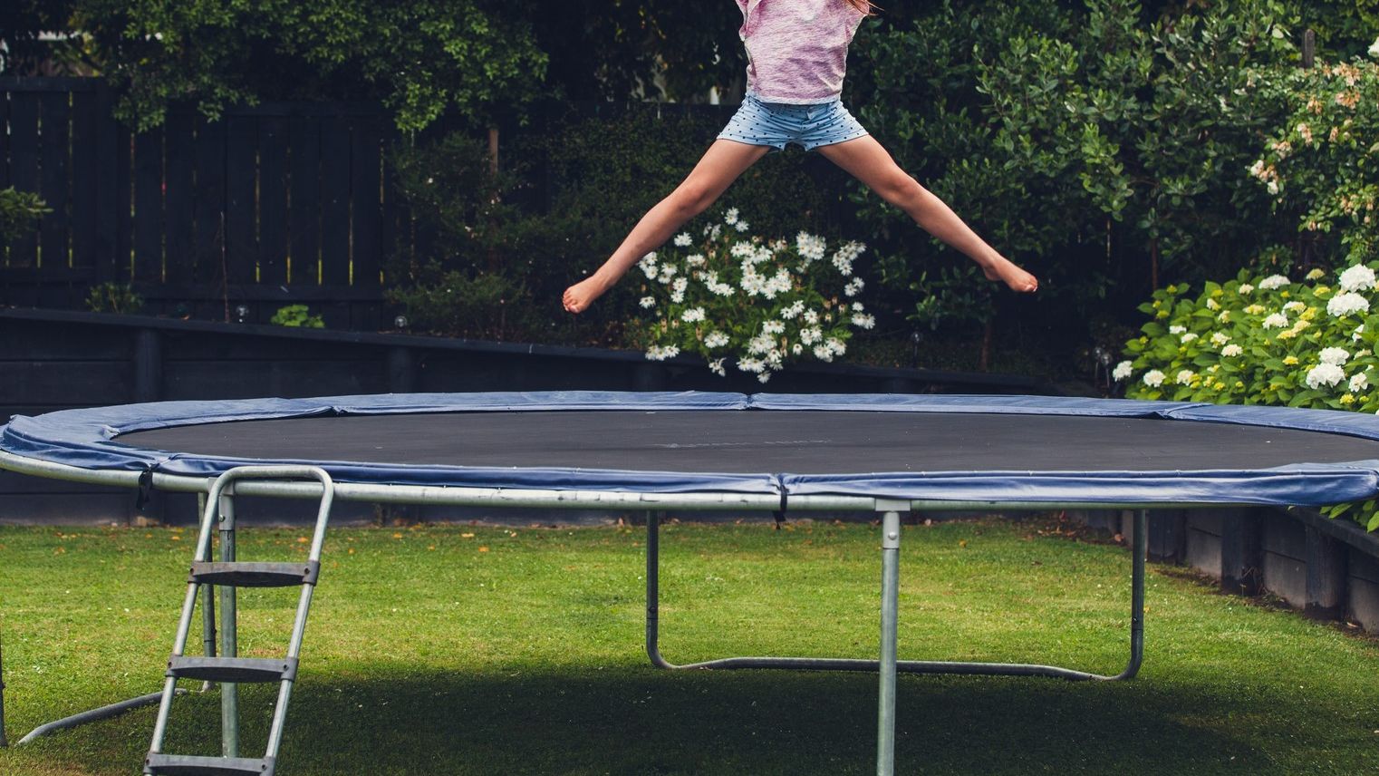 Outdoor play equipment buying guide