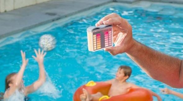 Comment choisir un testeur d'eau de piscine