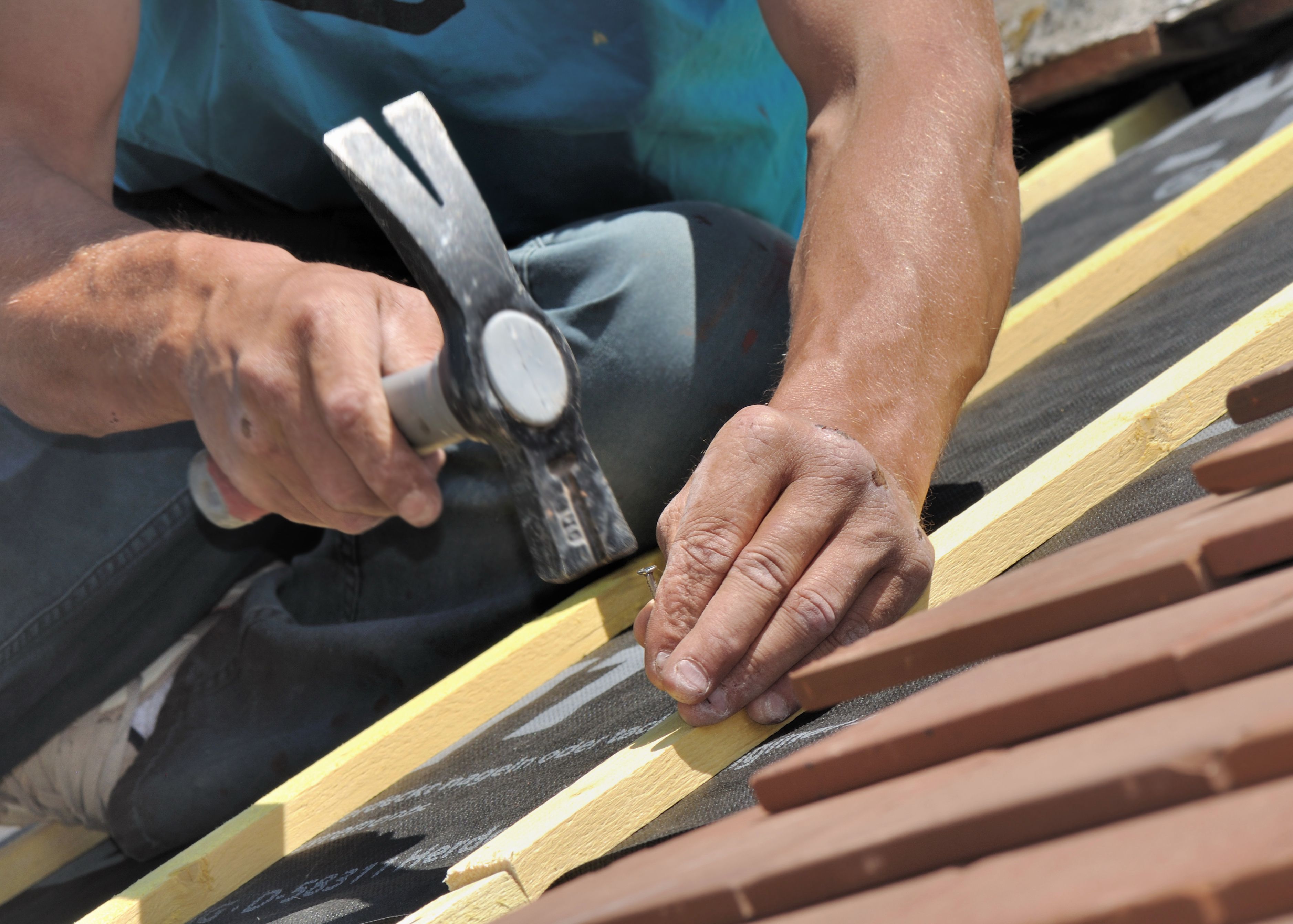 Comment choisir ses outils de couvreur