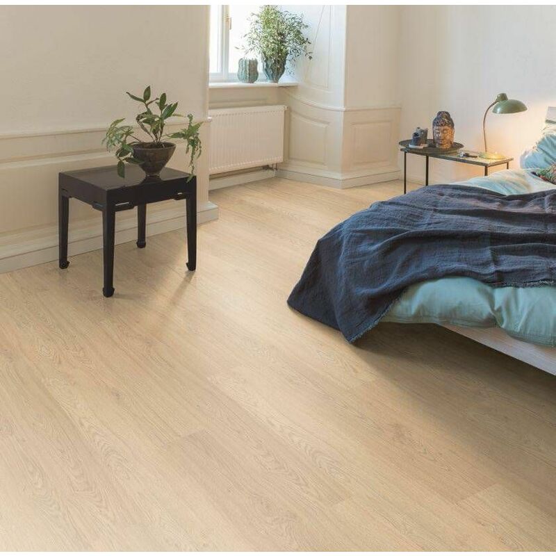 

EGGER HOME PARQUET ROBLE MATERA BLANCO 8mm EHL107 CAJAS DE 1,9845m² - Beige